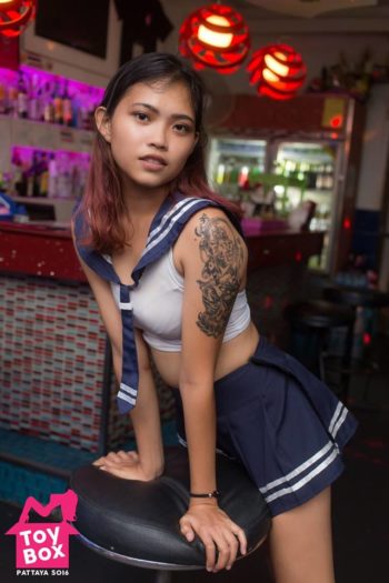 Sexy Thai Schoolgirl - Pattaya Bar Girl (15)