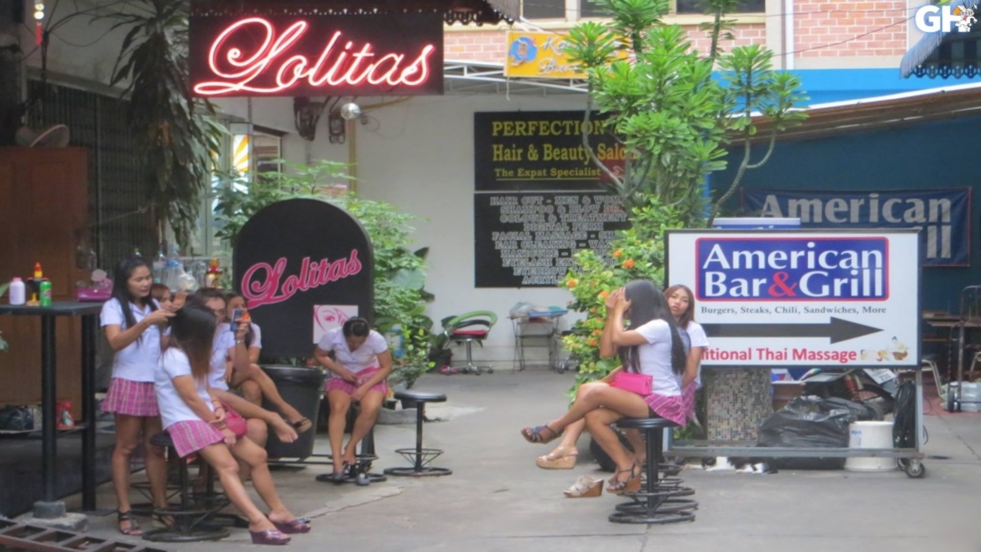 Bangkok-Blowjob-Bar